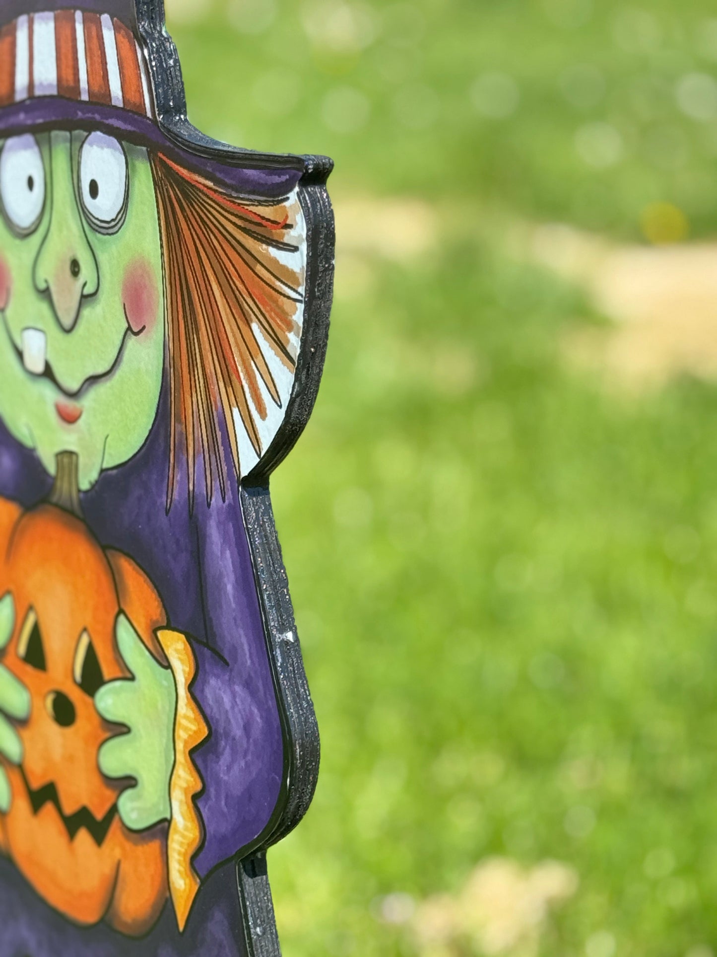 Wanda Witch Halloween Yard Art