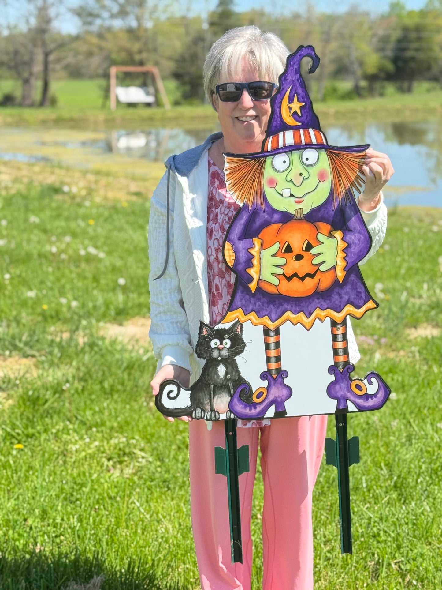 Wanda Witch Halloween Yard Art