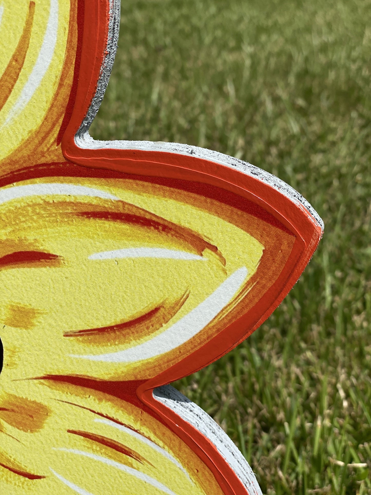 Sunflower yard decor