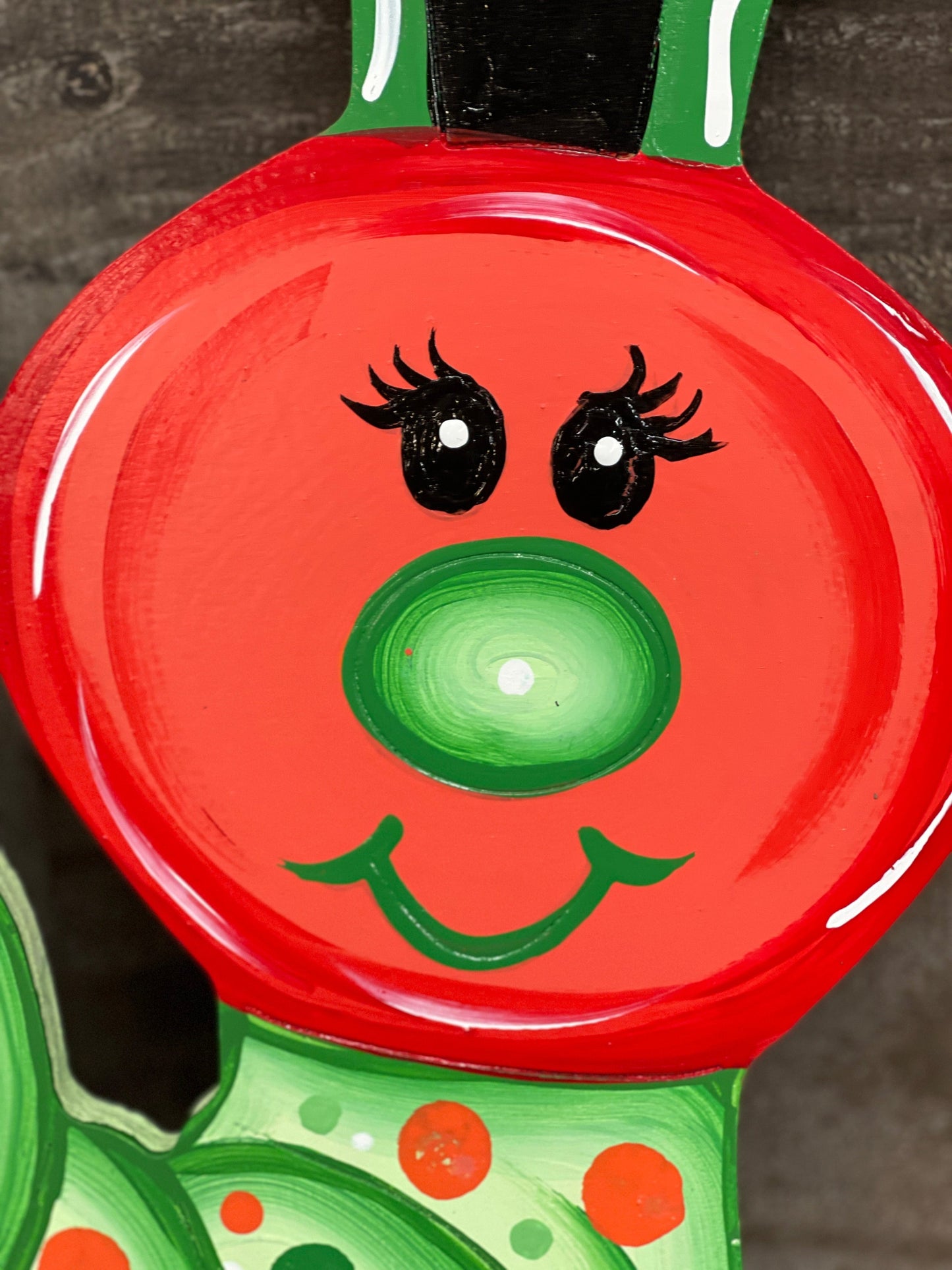 inch worm yard art decoration