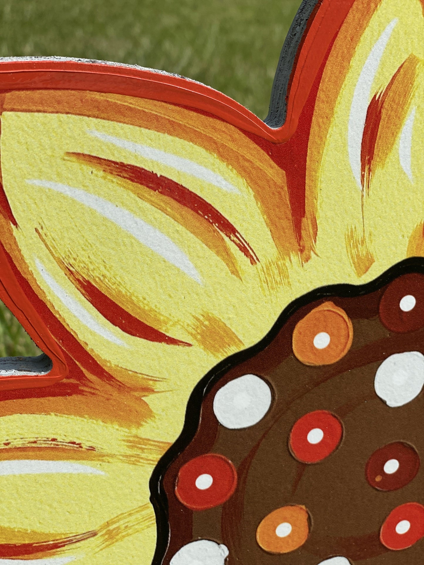 Sunflower yard decor
