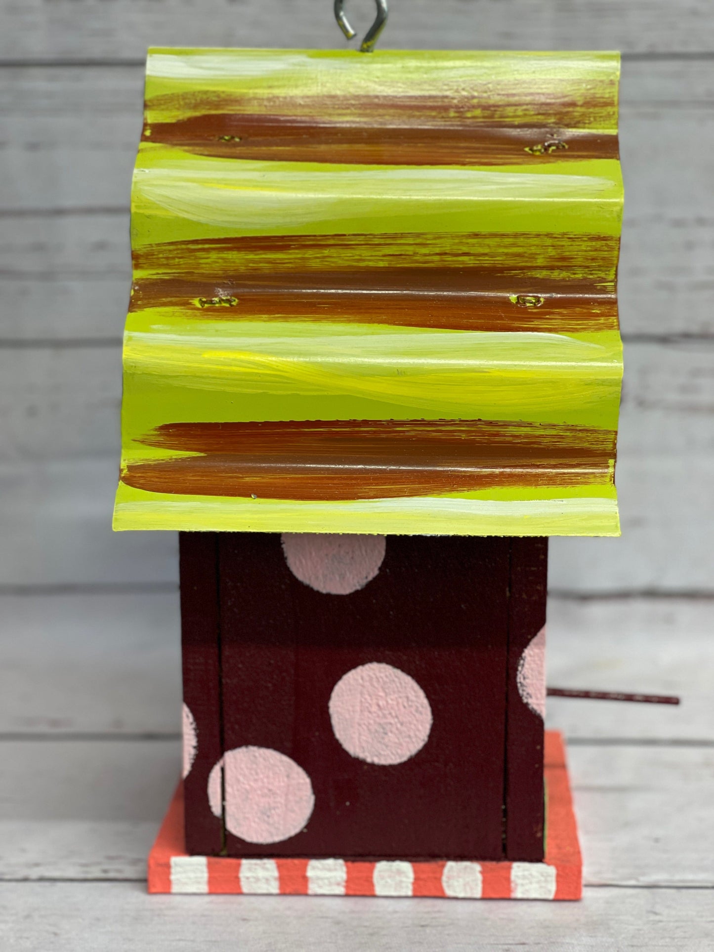 3D Magenta Bird House