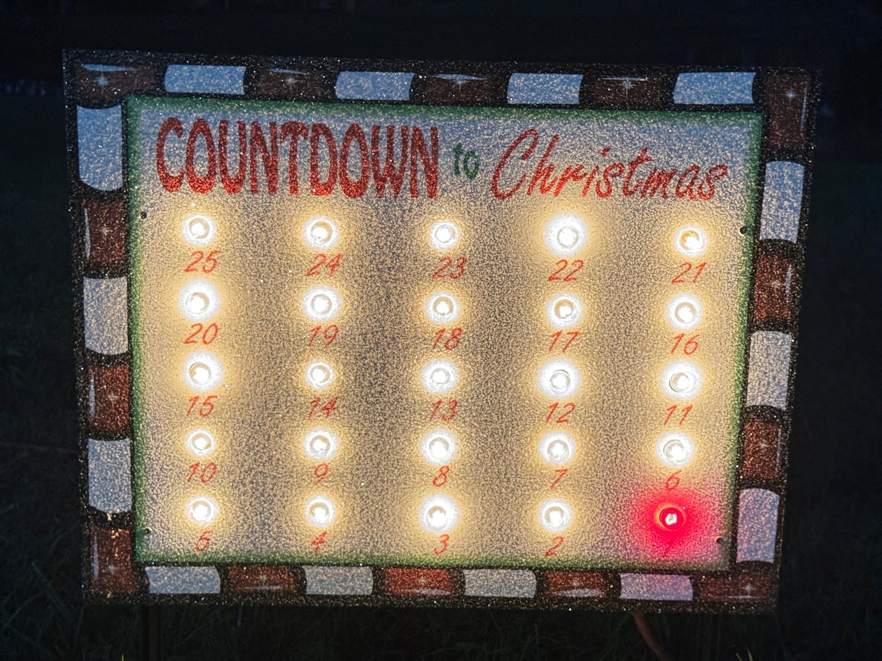 Countdown Yards Holiday Countdown Calendar with Candy Canes – Yard Art Decor and More