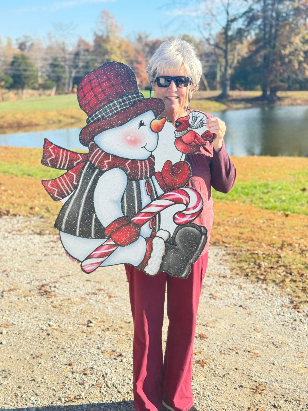 Christmas Cardinal & Snowman Yard Decor – Winter Lawn Ornament, Cute Outdoor Holiday Decoration for Garden or Porch