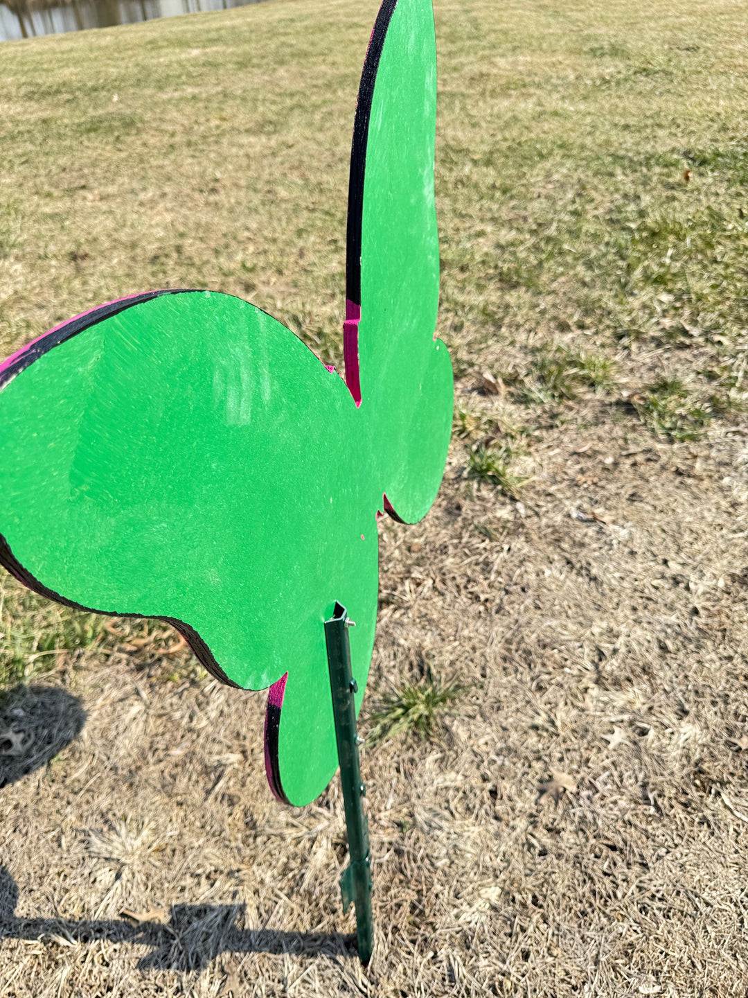 Whimsical Butterfly Yard Stakes – Pink & Neon Garden Decor, Boho Summer Outdoor Art for Lawn or Porch