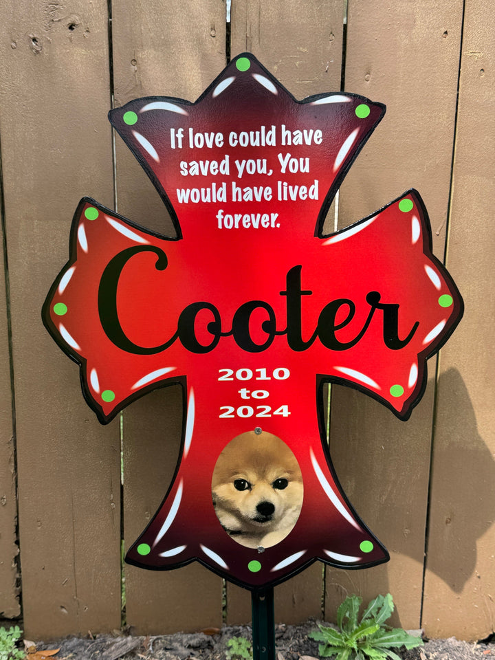 Customizable memorial outdoor crosses for pets. Personalize a yard cross for your pet to cherish their memory. Perfect for lawns, gardens, flower beds, porches, walkways. Pet crosses available for sale at Yard Art Decor and More. 