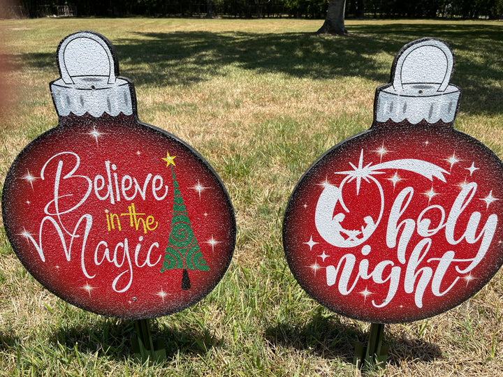 Christmas Bulbs Yard Art Decor