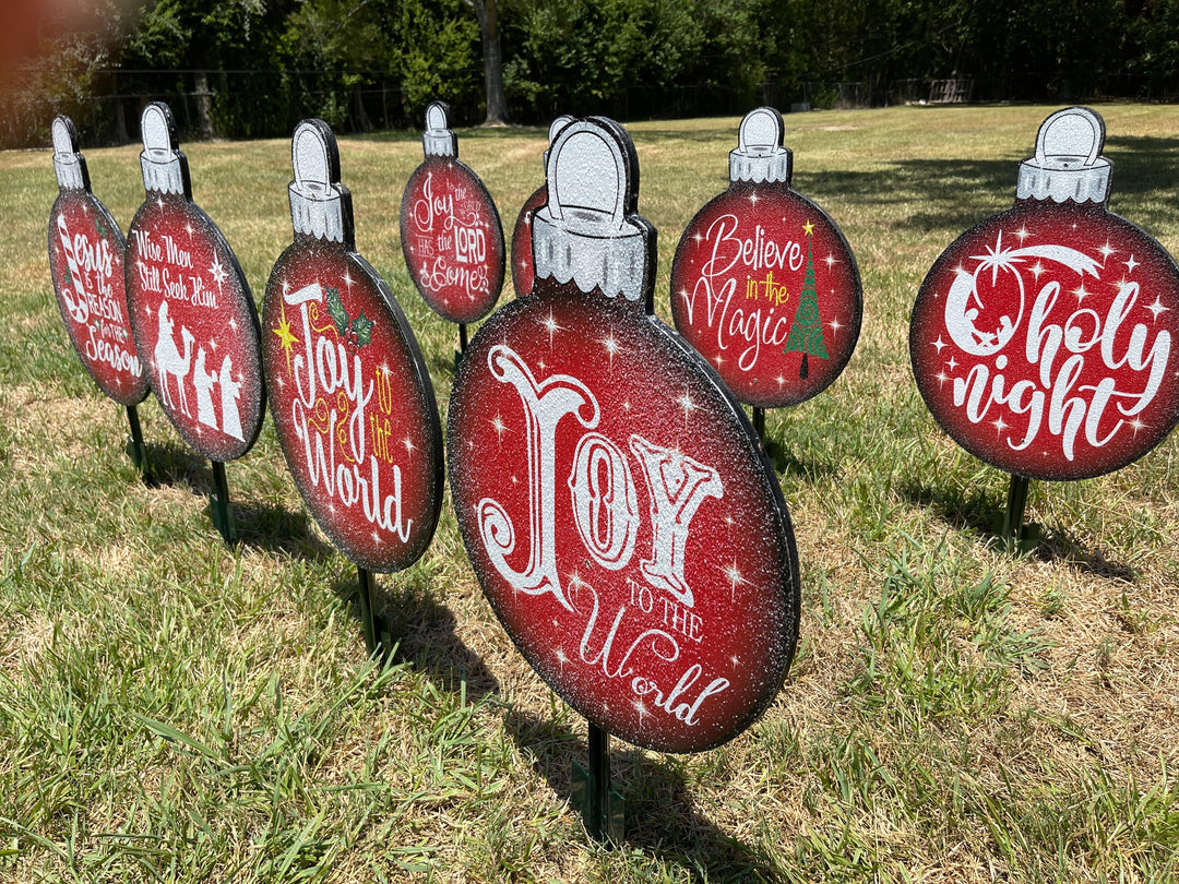 Christmas Bulbs Yard Art Decor