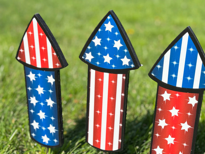 Eagle with American Flag Banner Yard Signs with firecracker and star signs