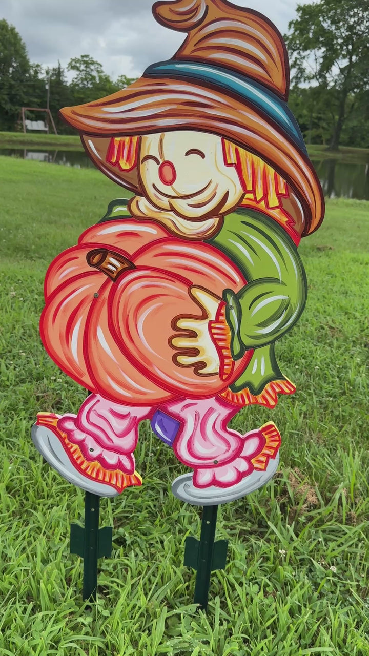 Scarecrow with Pumpkin Yard Sign – Wooden Fall Garden Stake | Outdoor Autumn Décor | Harvest & Thanksgiving Lawn Cutout