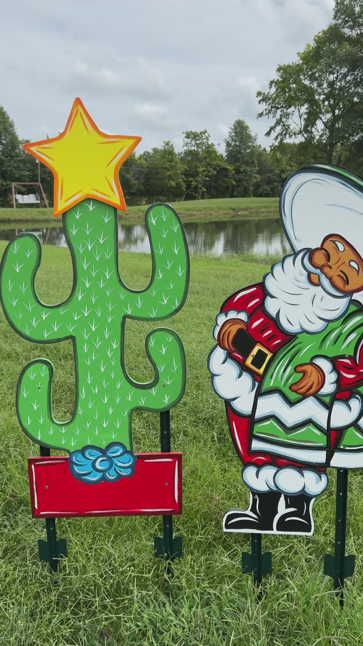 Mexican Santa with Serape & Christmas Cactus Yard Sign – Wooden Holiday Lawn Cutout | Hispanic Santa Outdoor Décor