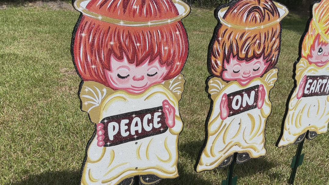 Set of 3 Peace on Earth Christmas Praying Angels Light or Dark Flesh Yard Art Decoration