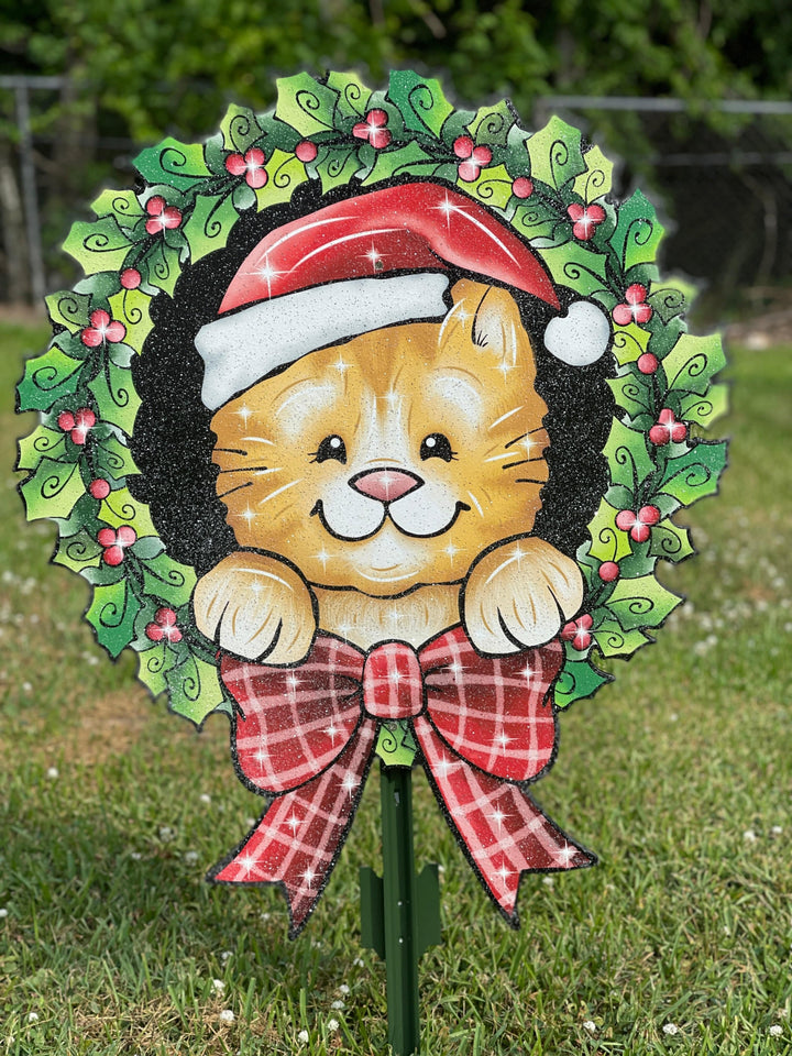 Christmas Kitty Wreath of Mistletoe and Bow Yard Art Decoration