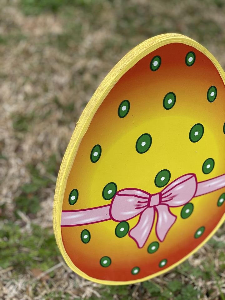 Easter yard art