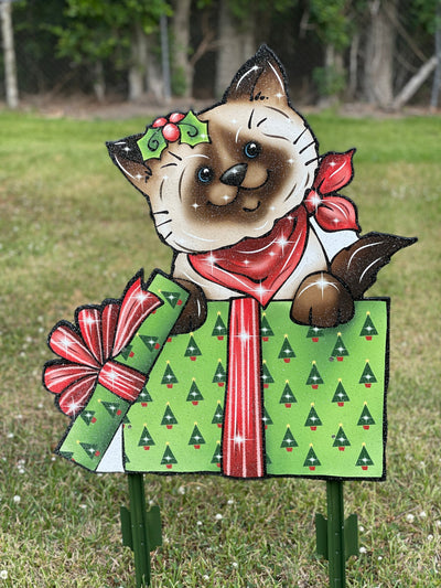 Christmas Smiling Kitty in Christmas box Yard Art