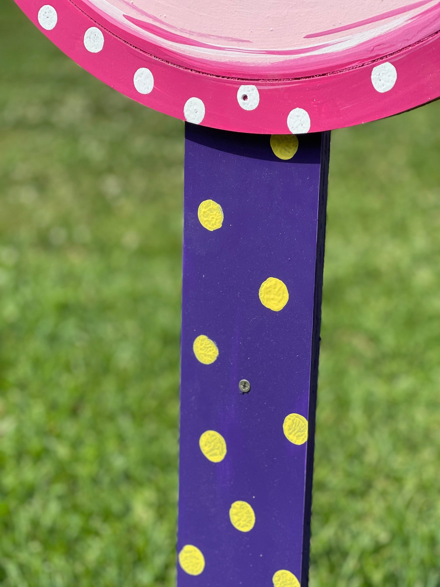 Butterfly Welcome Round Sign with a Pole