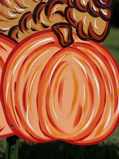 turkey on pumpkins painted yard art 