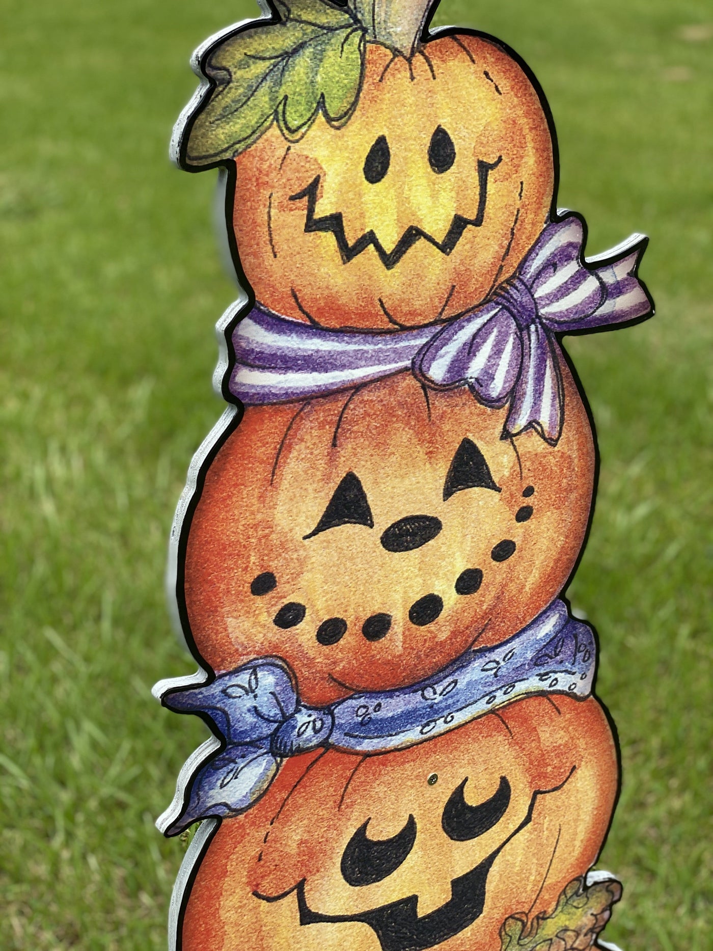 Pumpkin Yard Art for Halloween