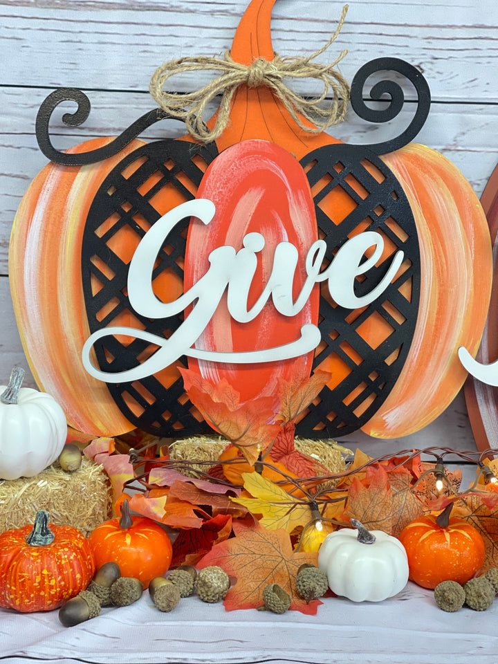 Give Thanks Self Sitter Fall Decor