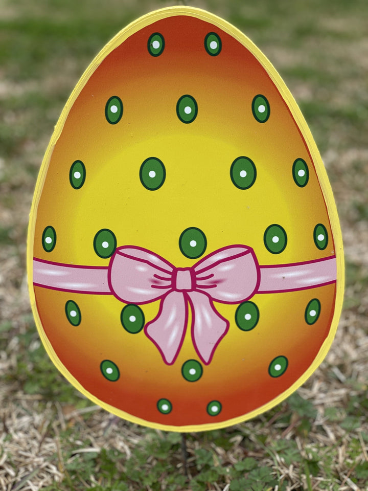 Easter yard art