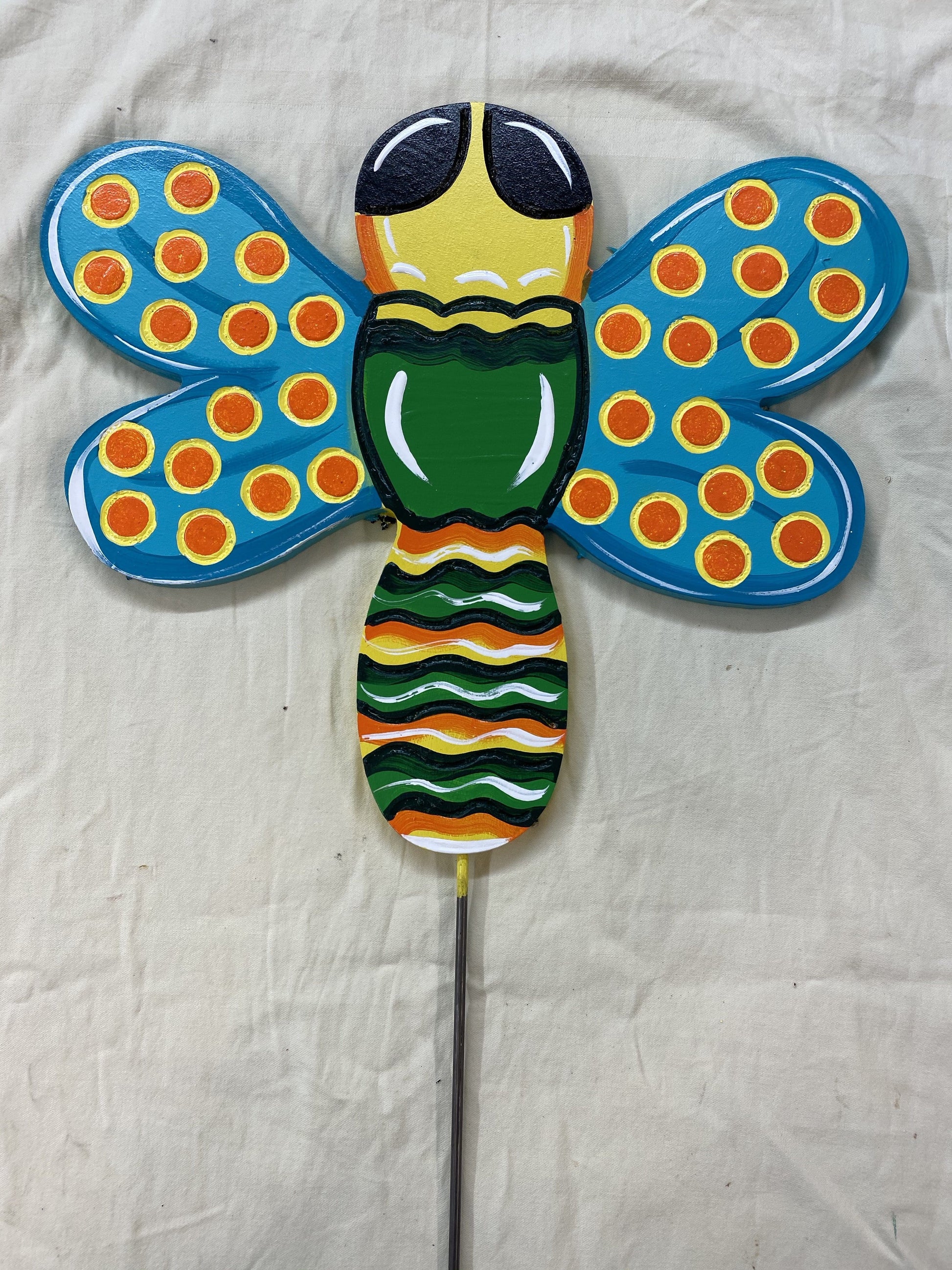 dragonfly yard art