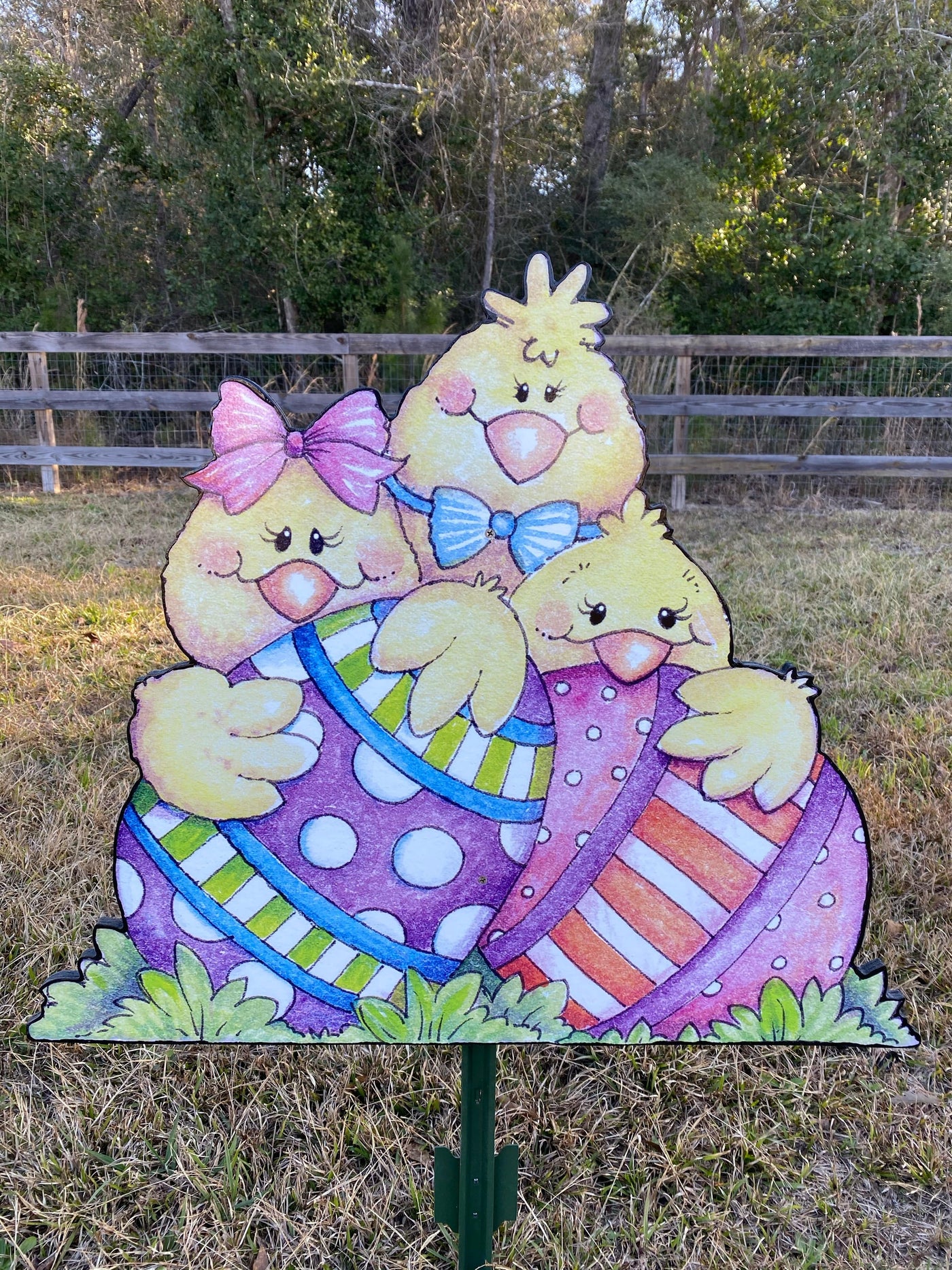 Three Easter Chicks with Two Eggs Sign Outdoor Decoration