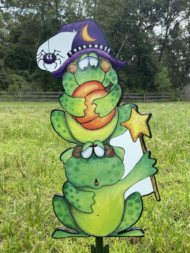 Piggy Back Frogs Halloween Yard Art